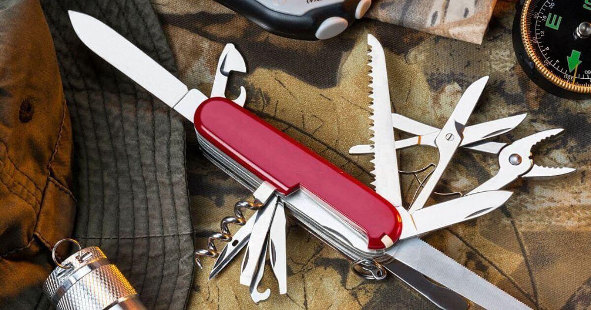 Hiking Skills and Gear: How to Use an Army Knife