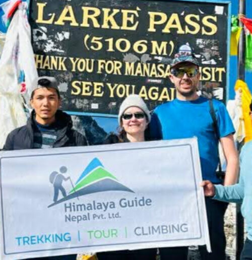larkya la pass top