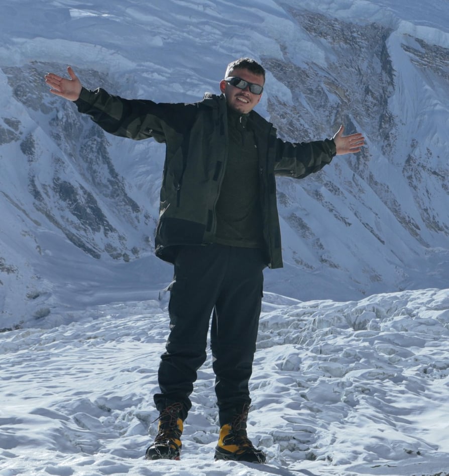 ff389ab0-96e0-45ea-8035-25cf432dc3d6 (1)